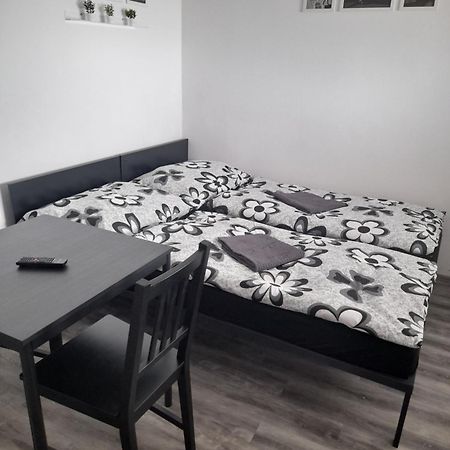 Apartments Vancurova Brno Exterior photo